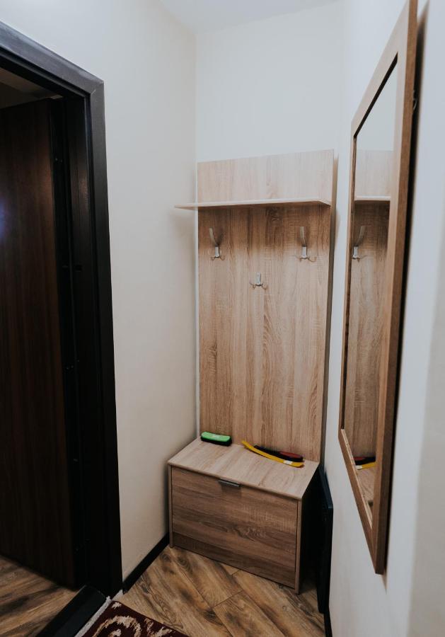 Carla'S Studio Central Palas, Airport Shuttle Iasi Exterior photo